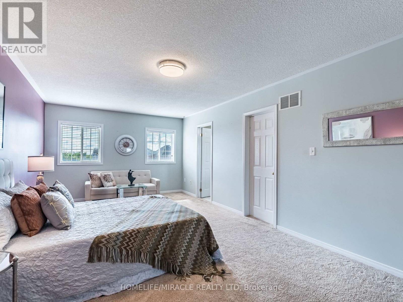 Photo 36 of 1 Kettlewell Crescent, Brampton ON