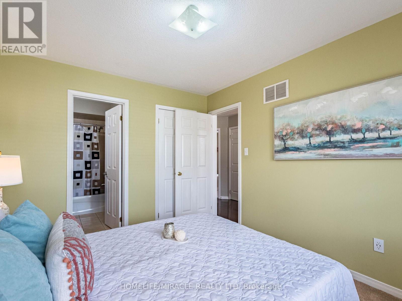 Photo 41 of 1 Kettlewell Crescent, Brampton ON