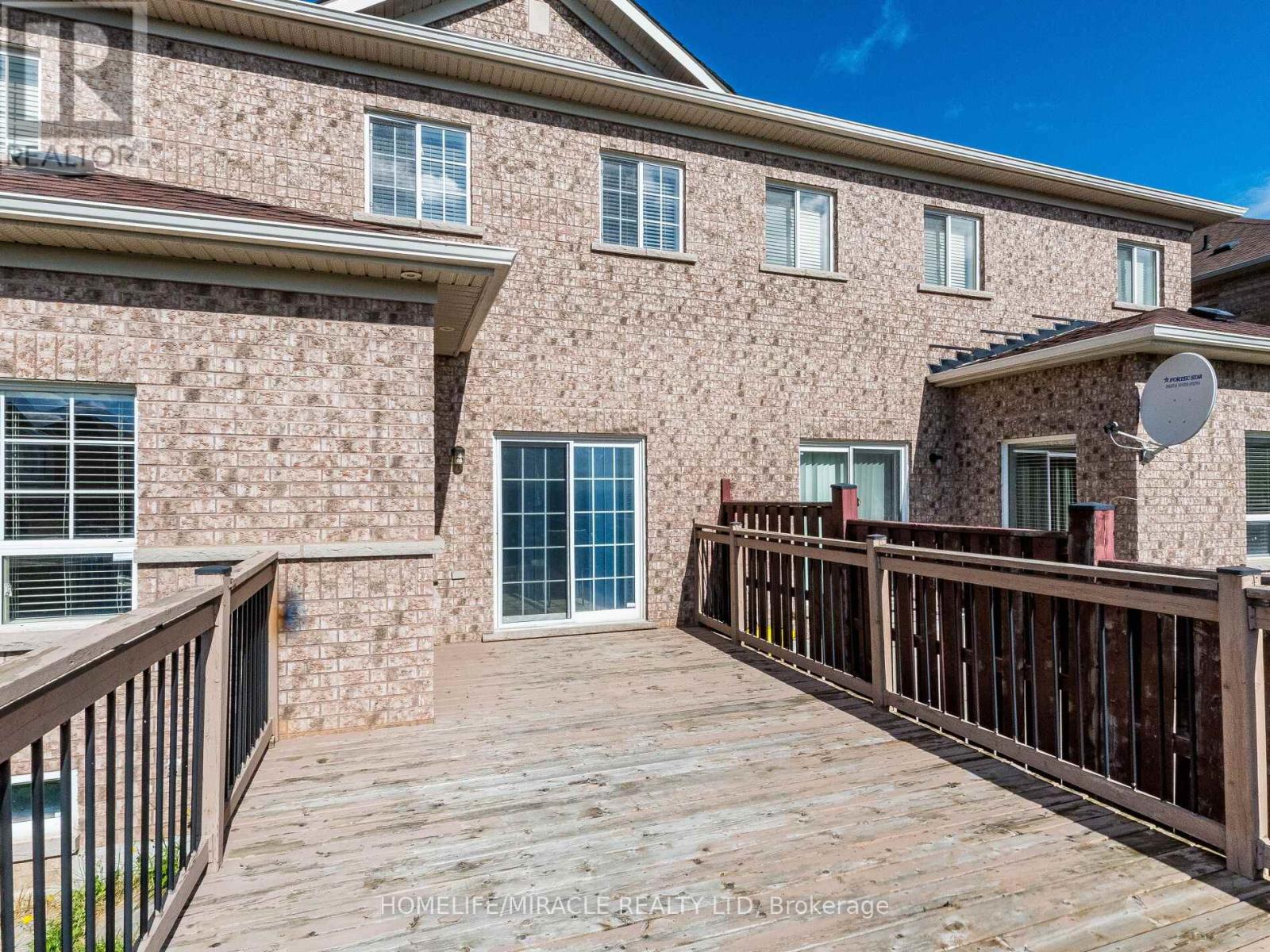 Photo 48 of 1 Kettlewell Crescent, Brampton ON
