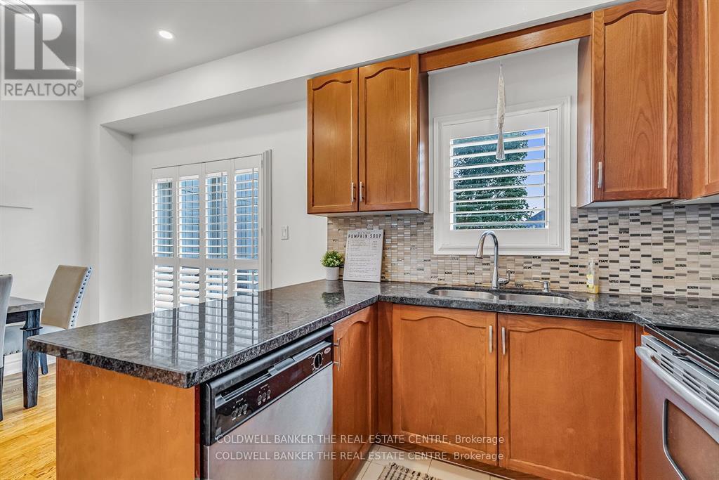 Photo 10 of Upper 6986 Haines Artist Way, Mississauga ON