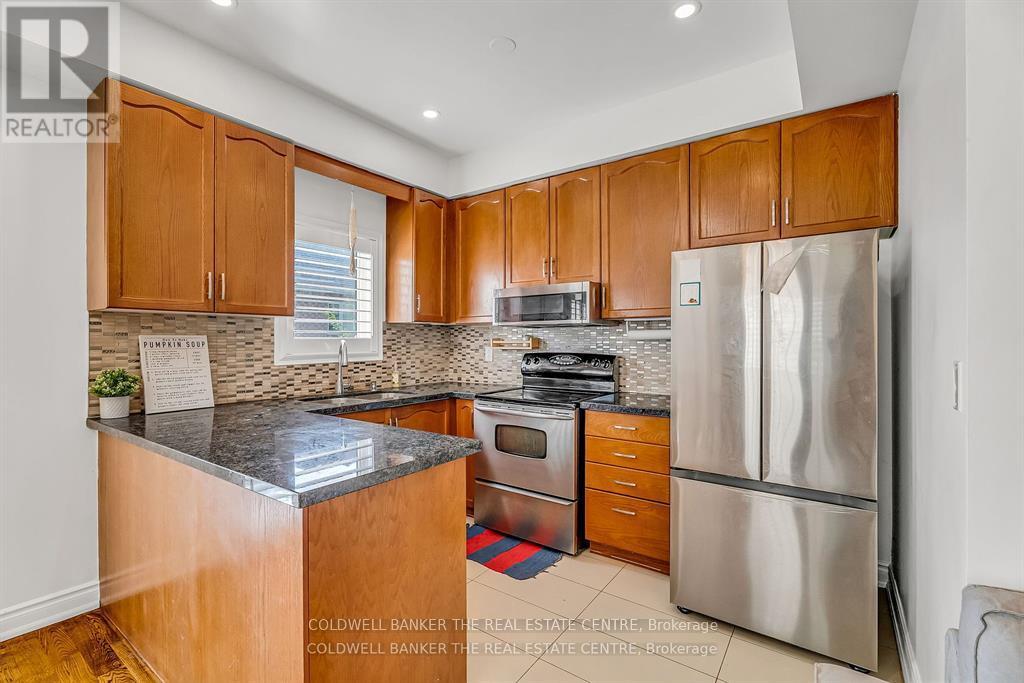 Photo 9 of Upper 6986 Haines Artist Way, Mississauga ON