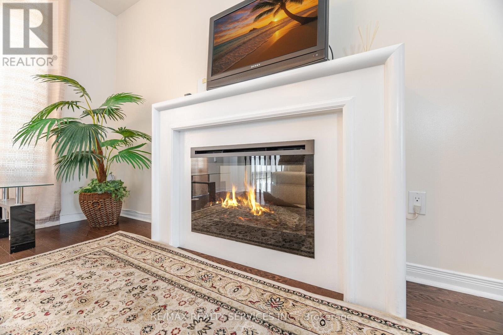 Photo 11 of 196 Inspire Boulevard, Brampton ON
