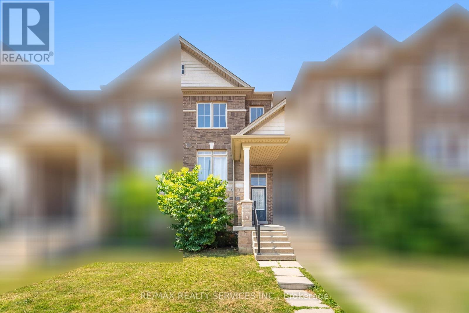 Photo 2 of 196 Inspire Boulevard, Brampton ON