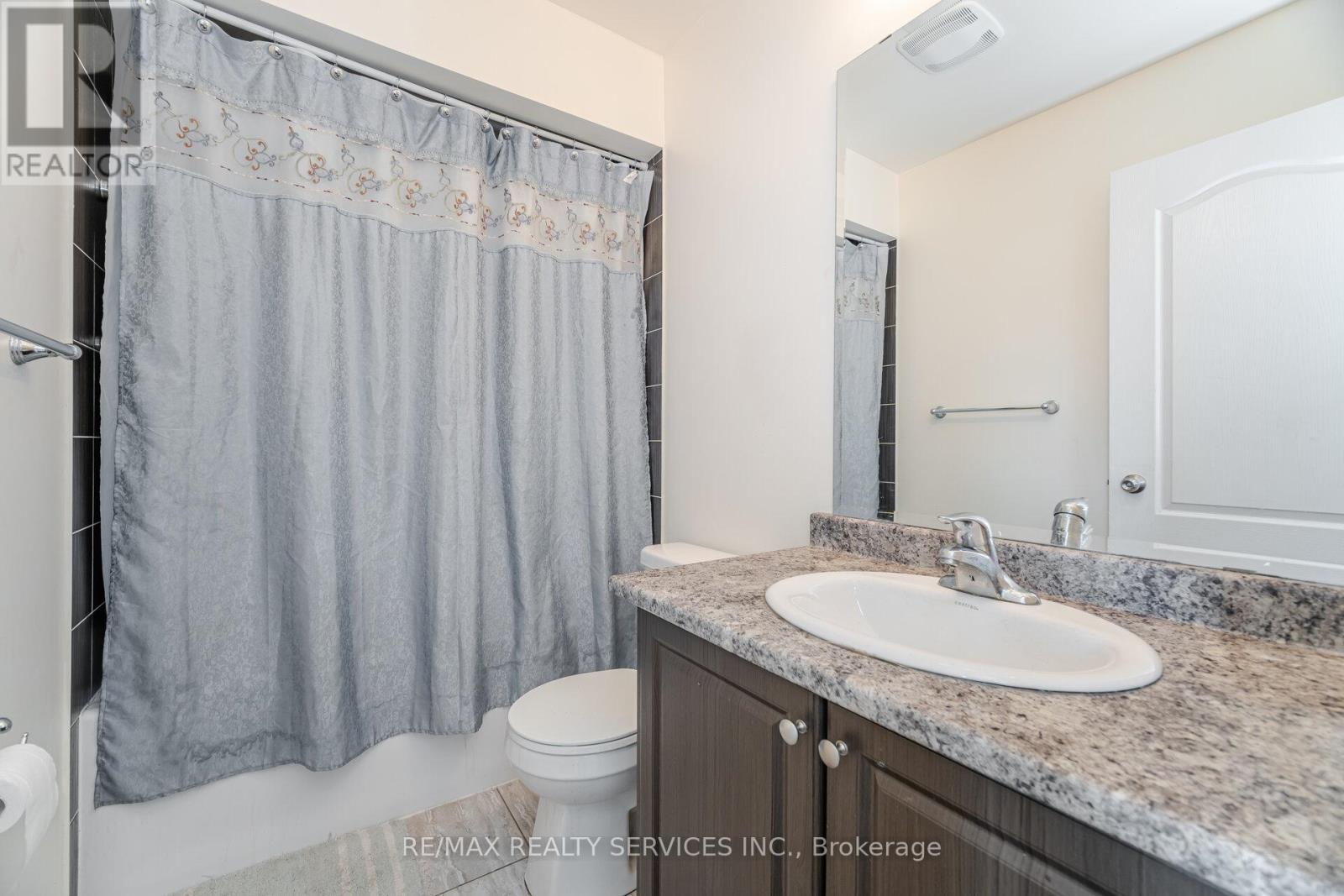 Photo 31 of 196 Inspire Boulevard, Brampton ON