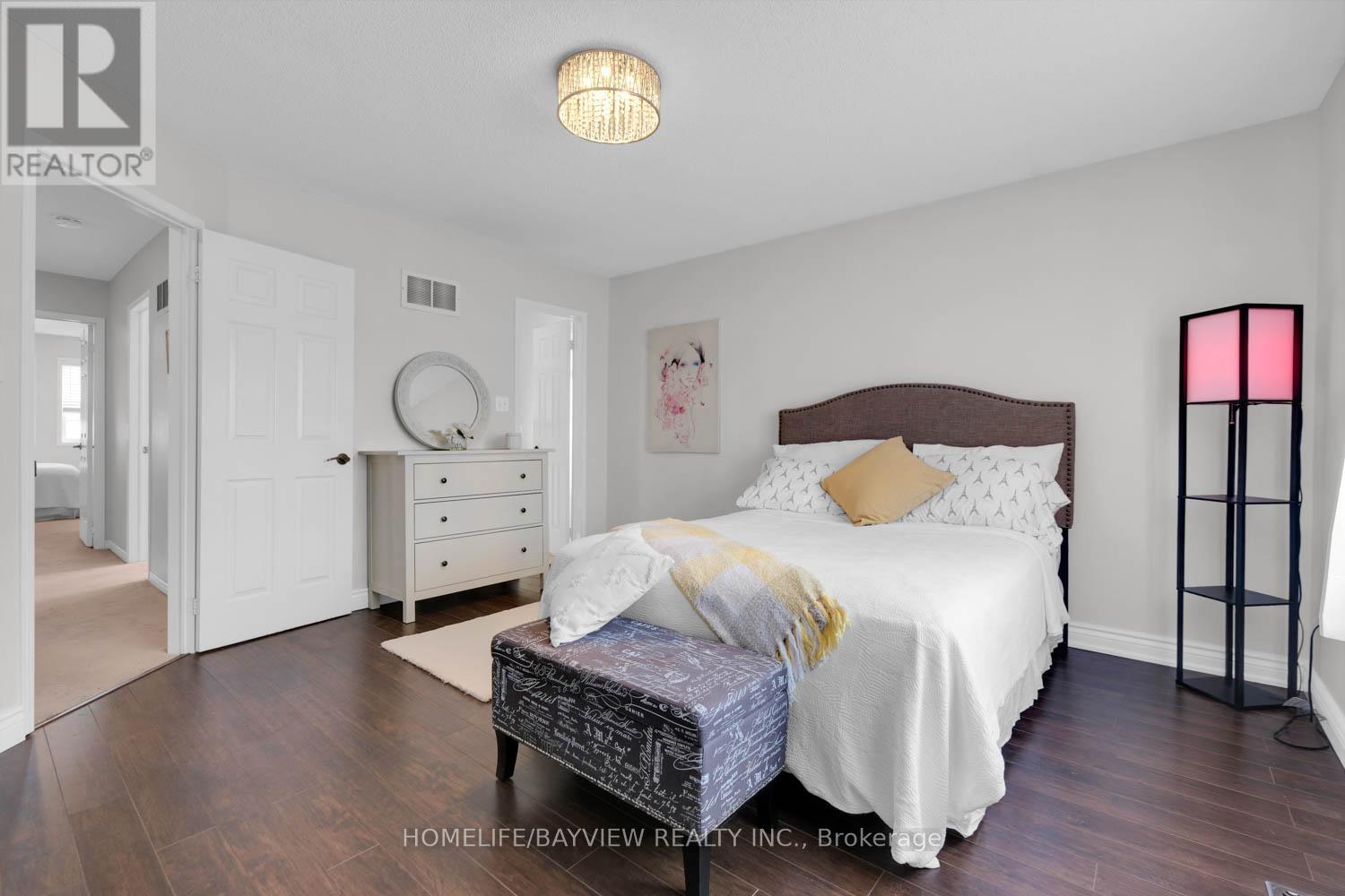 Photo 14 of 231 Sherwood Road, Milton ON