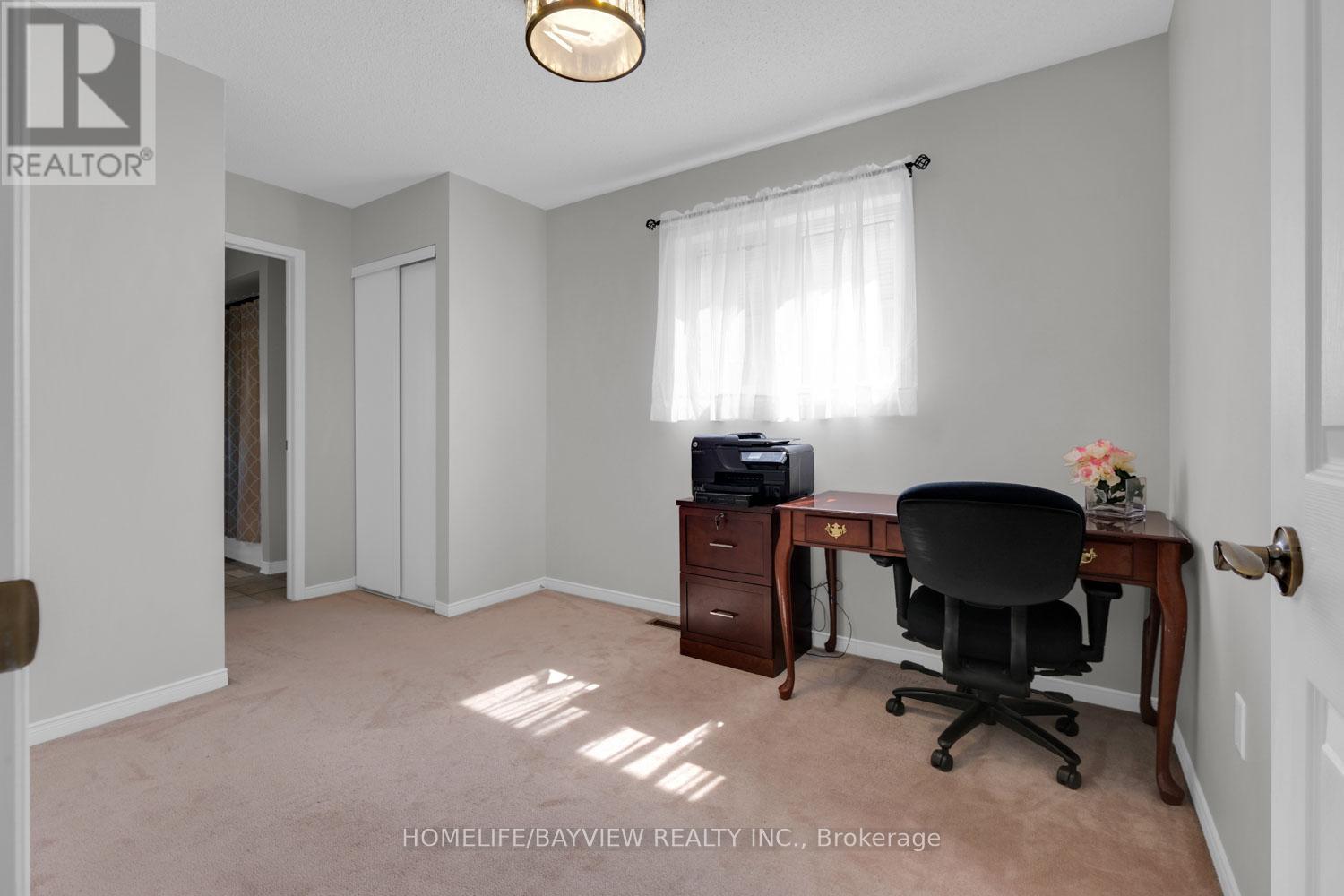 Photo 20 of 231 Sherwood Road, Milton ON