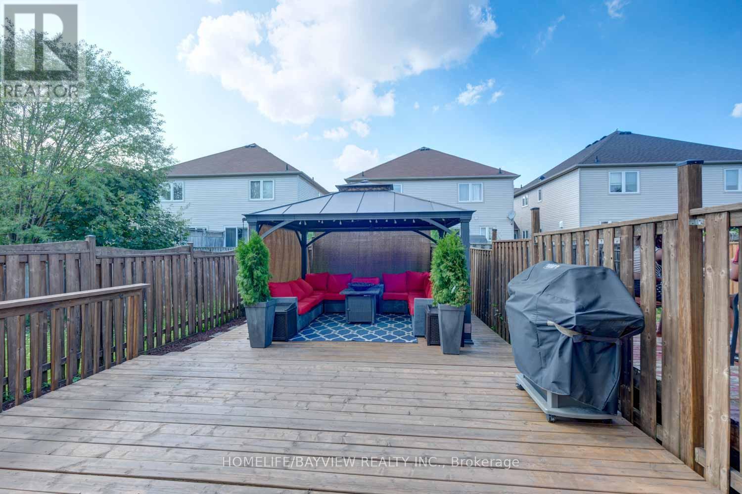 Photo 31 of 231 Sherwood Road, Milton ON