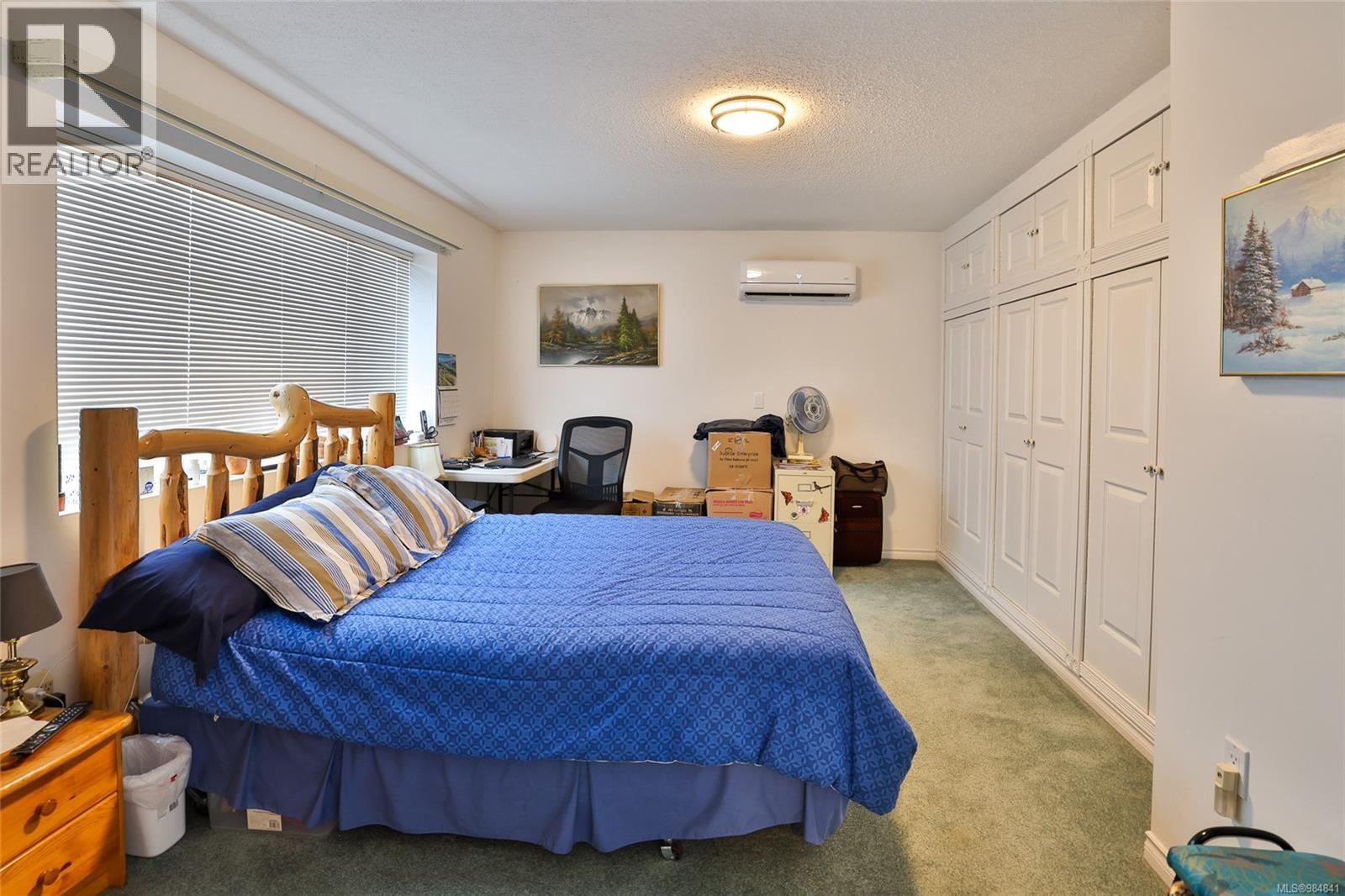 7111 Highland Dr, Port Hardy