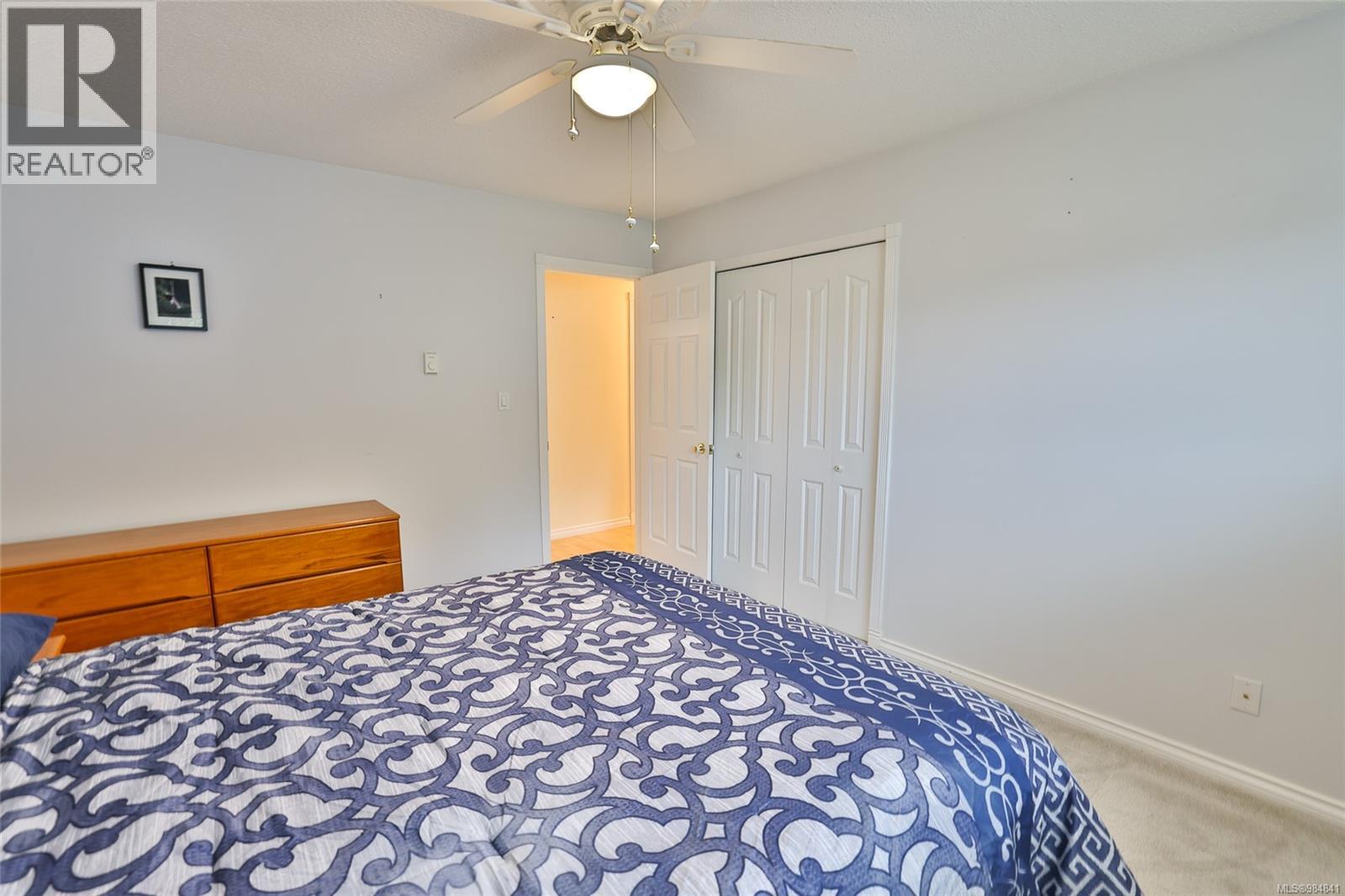 7111 Highland Dr, Port Hardy