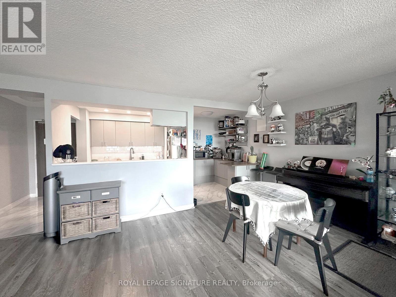 Photo 5 of 1104 2556 Argyle Road, Mississauga ON
