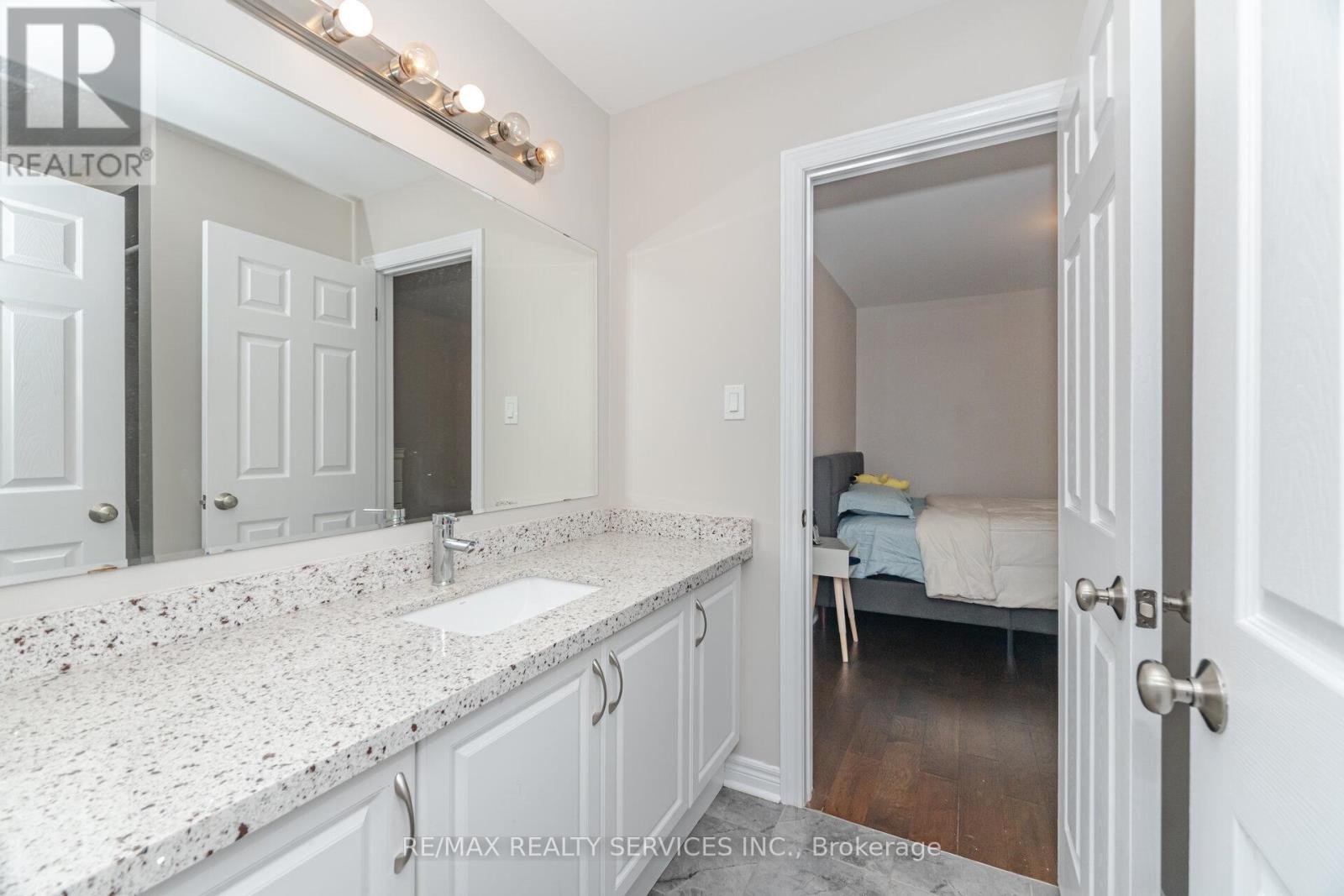 Photo 39 of 30 Oldham Avenue, Brant ON