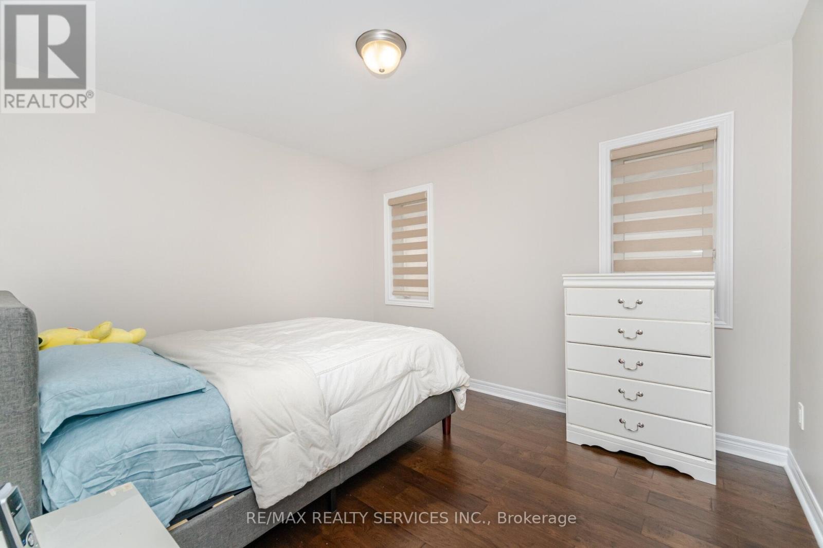 Photo 42 of 30 Oldham Avenue, Brant ON