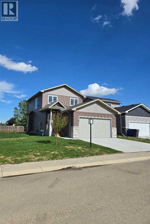 Photo 1 of 30 Clover Crescent, Beiseker AB