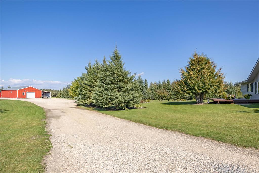 Photo 34 of 78091 12 Highway, Sprague MB