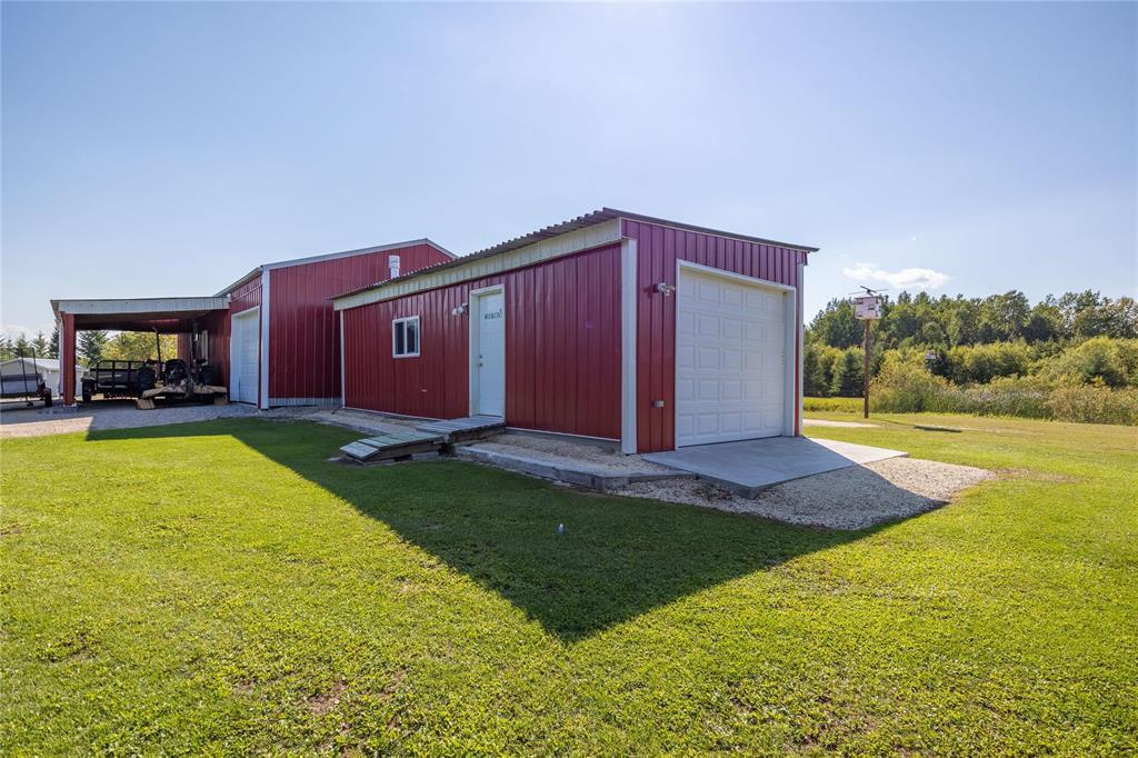 Photo 37 of 78091 12 Highway, Sprague MB