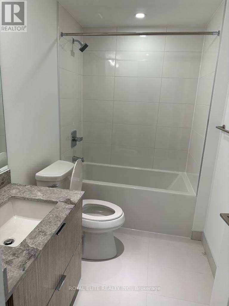 Photo 8 of 3301 395 Bloor Street E, Toronto ON