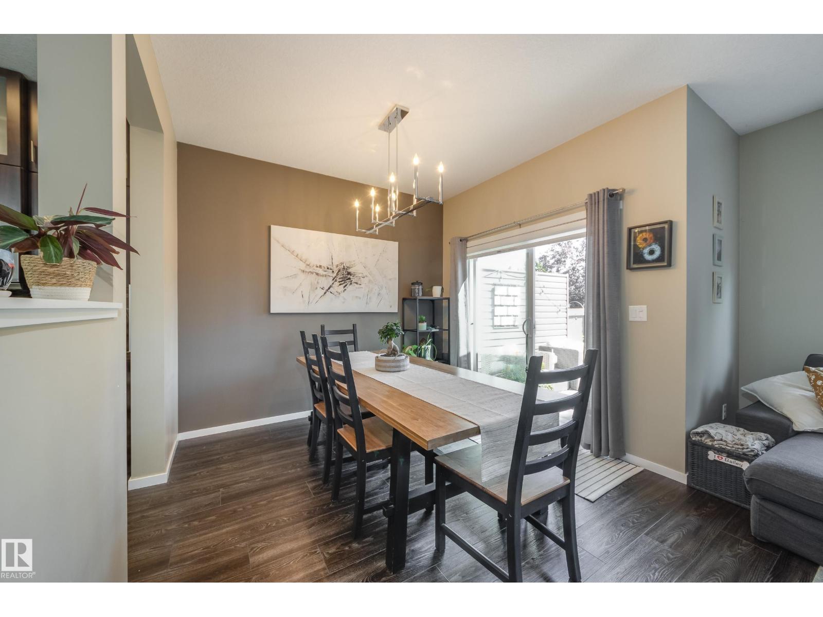 Photo 18 of 12915 205 St Nw, Edmonton AB