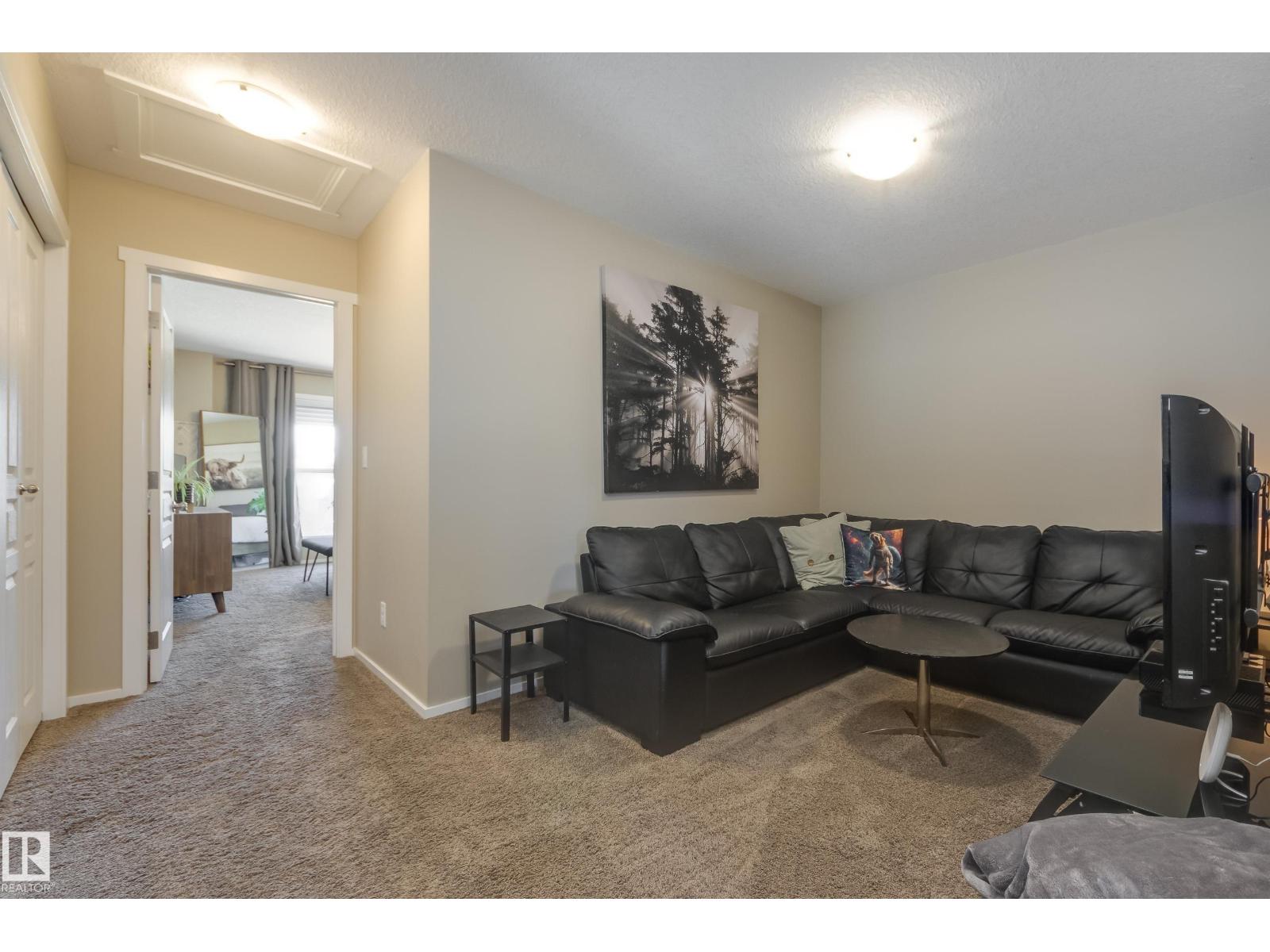 Photo 27 of 12915 205 St Nw, Edmonton AB