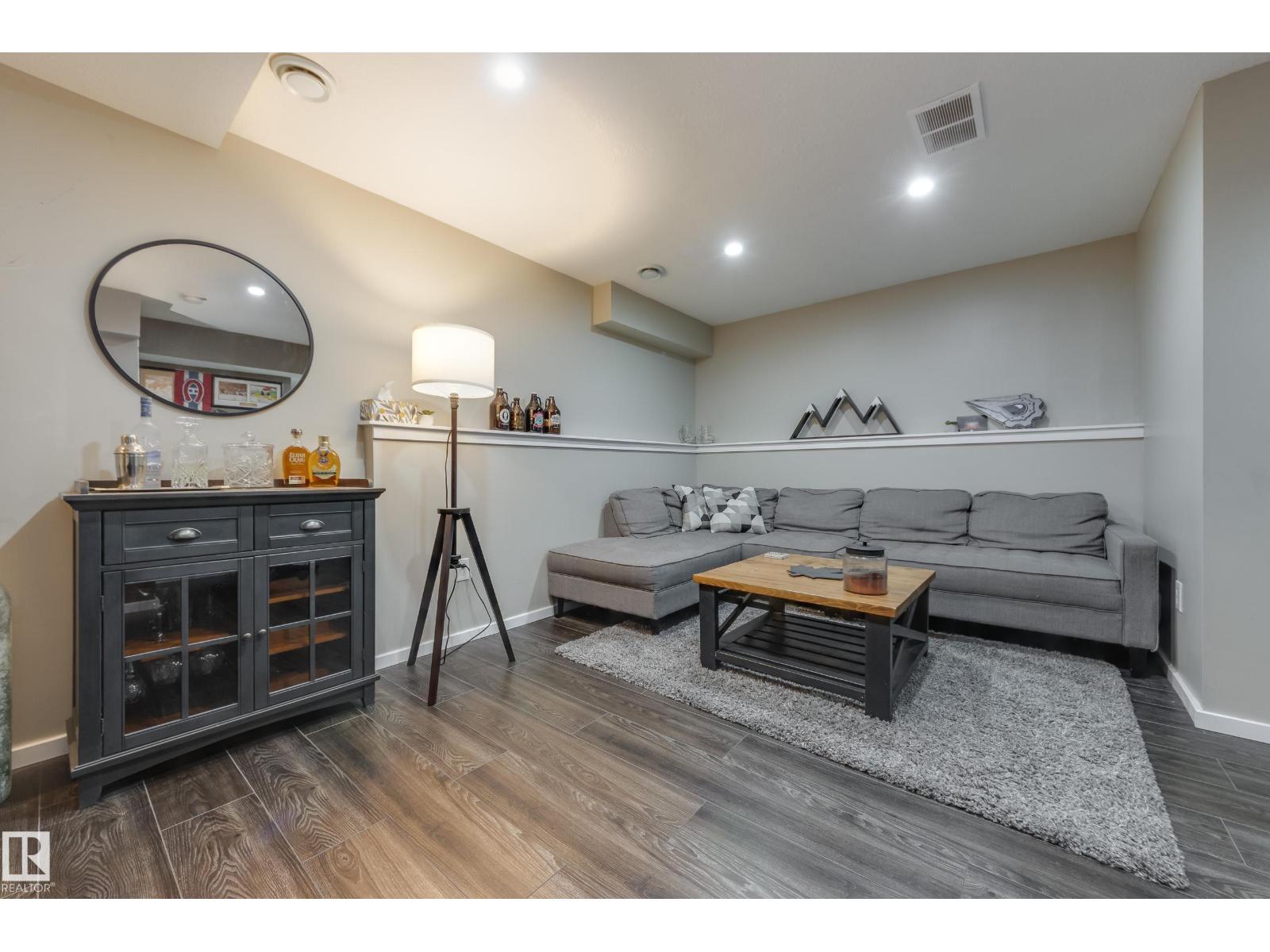 Photo 46 of 12915 205 St Nw, Edmonton AB