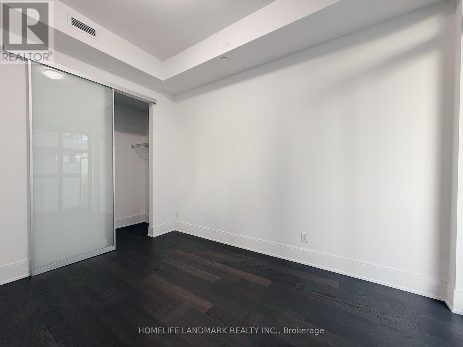 Photo 16 of Lph 5304 50 Charles Street E, Toronto ON