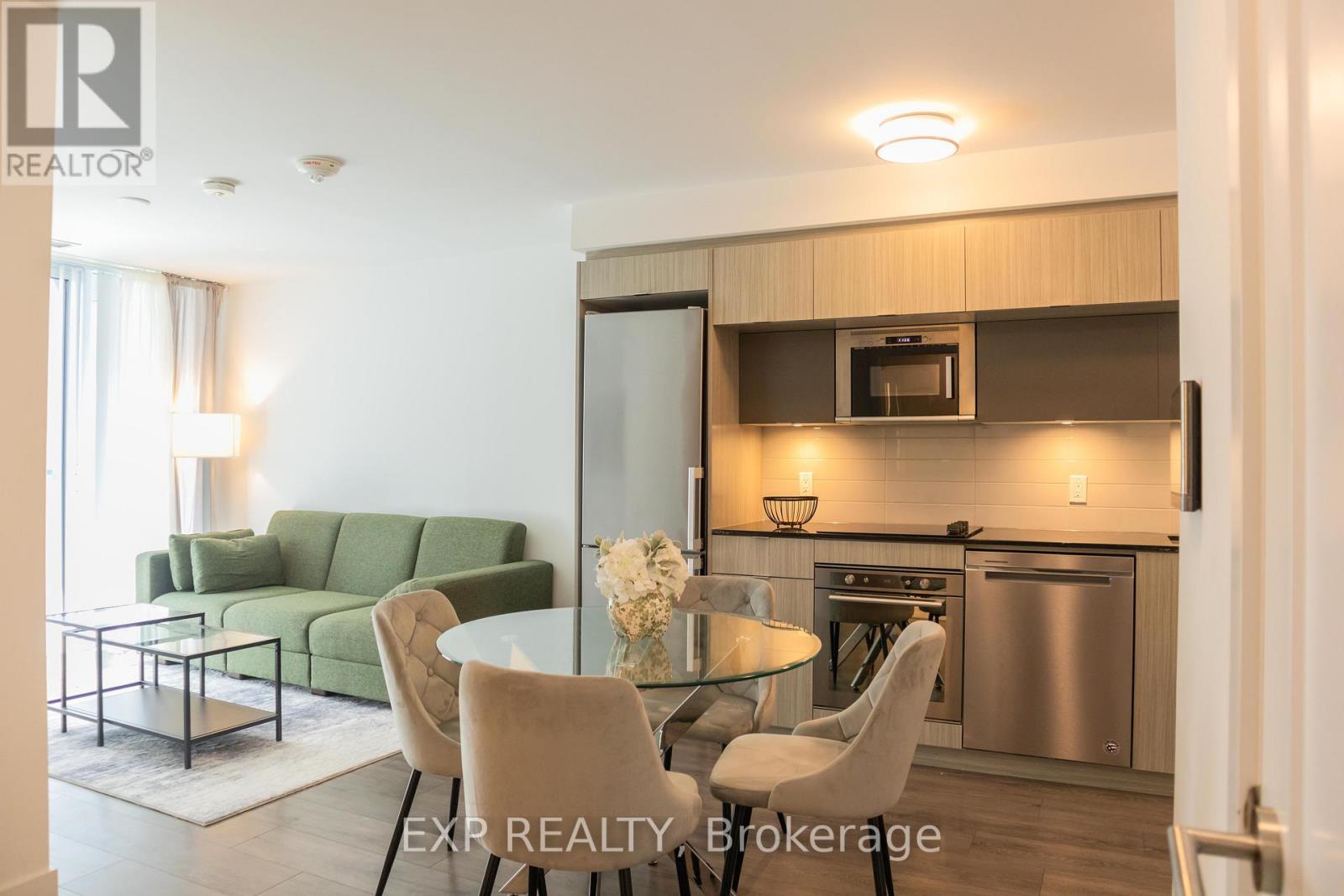 Photo 13 of 519 585 Bloor Street E, Toronto ON