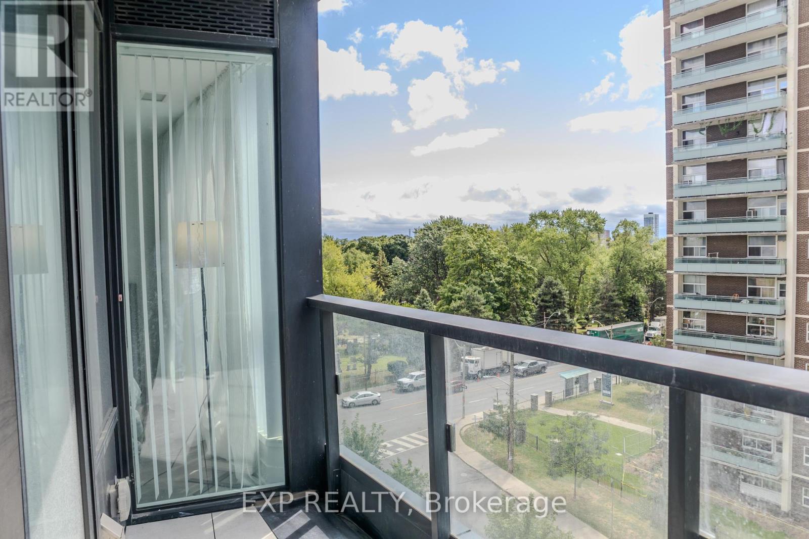 Photo 20 of 519 585 Bloor Street E, Toronto ON