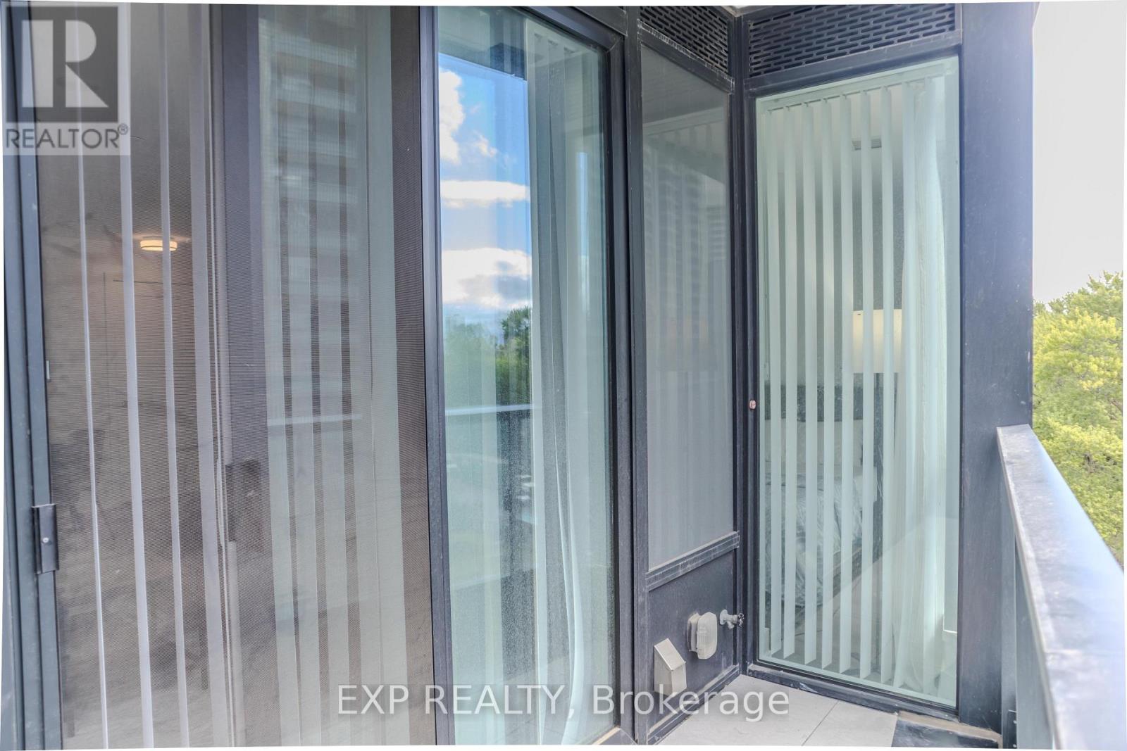 Photo 21 of 519 585 Bloor Street E, Toronto ON