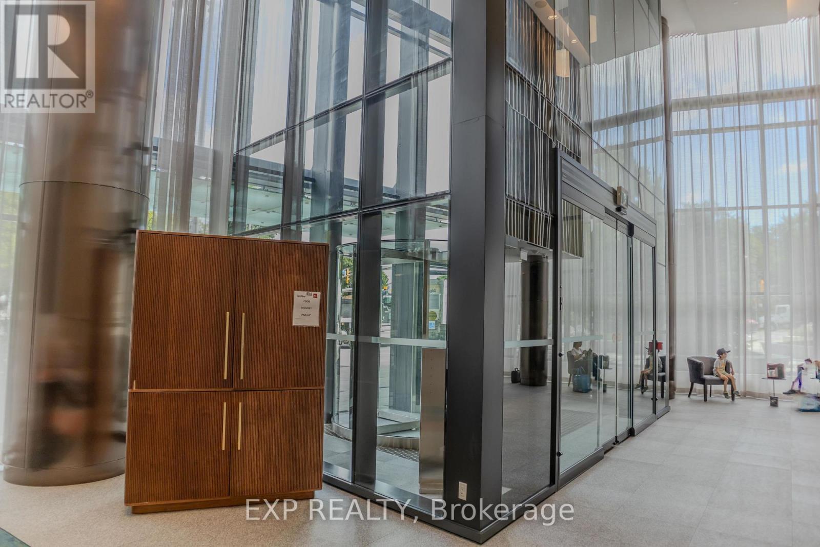 Photo 33 of 519 585 Bloor Street E, Toronto ON