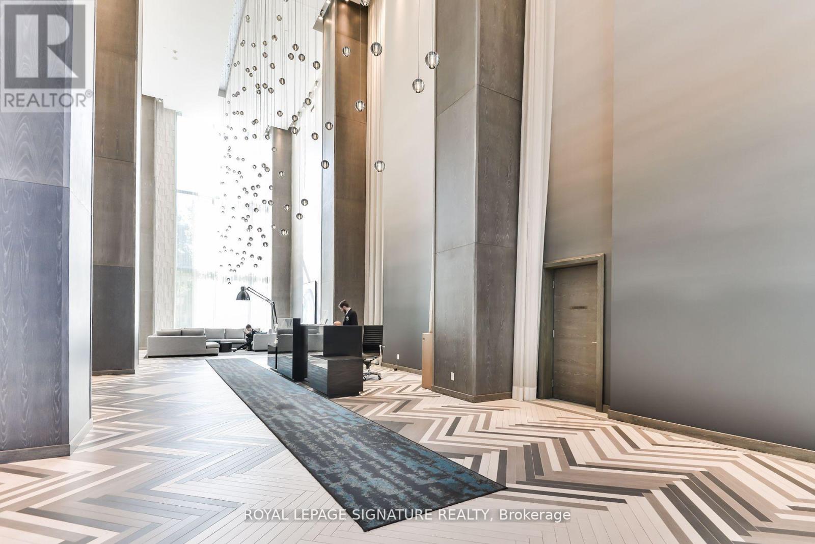 Photo 4 of 4002 65 St Mary Street, Toronto ON