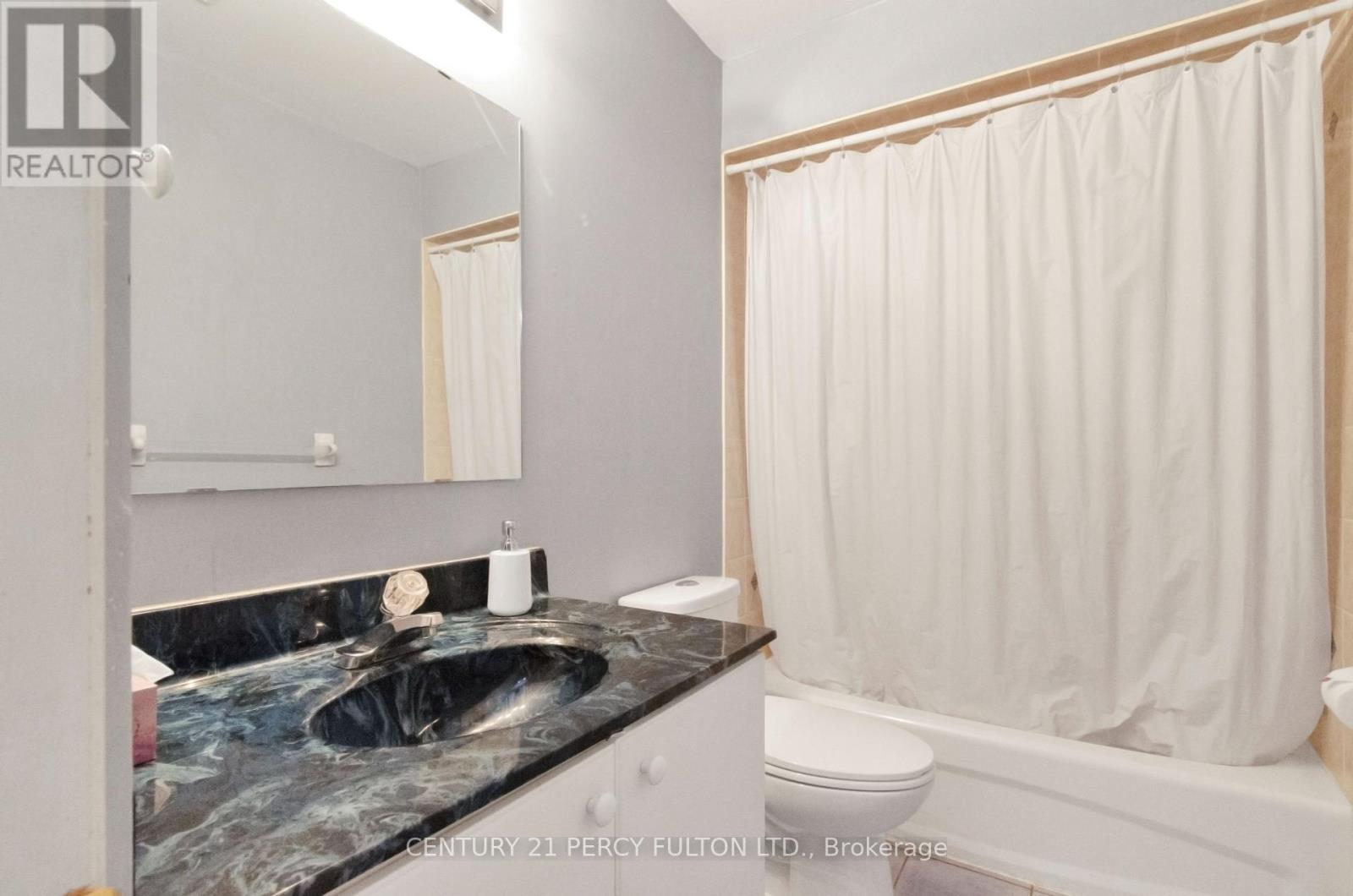 Photo 19 of 19 Odessa Crescent, Whitby ON