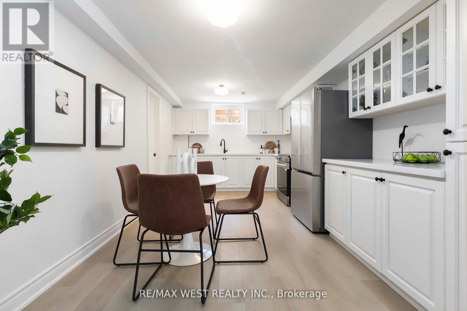 Photo 37 of 54 Elmartin Drive, Toronto ON