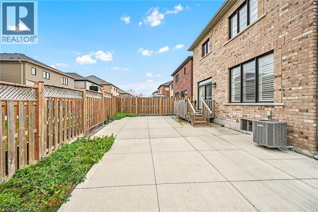 Photo 38 of 3 Aldgate Avenue, Hamilton ON