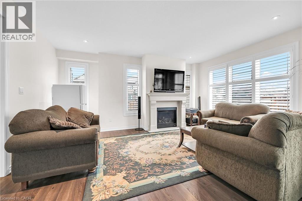 Photo 42 of 3 Aldgate Avenue, Hamilton ON