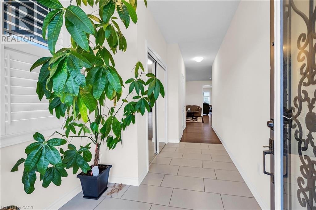 Photo 6 of 3 Aldgate Avenue, Hamilton ON