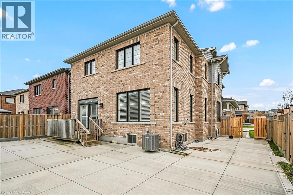 Photo 9 of 3 Aldgate Avenue, Hamilton ON