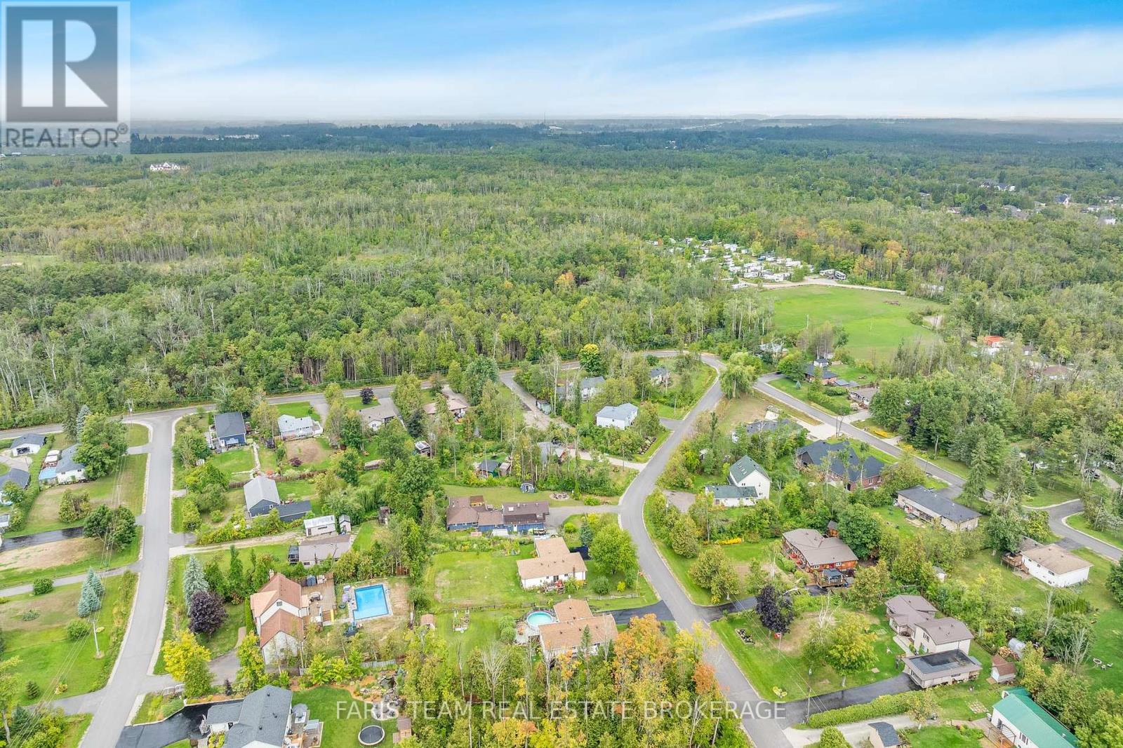 Photo 9 of 197 Kennedy Avenue, Oromedonte ON