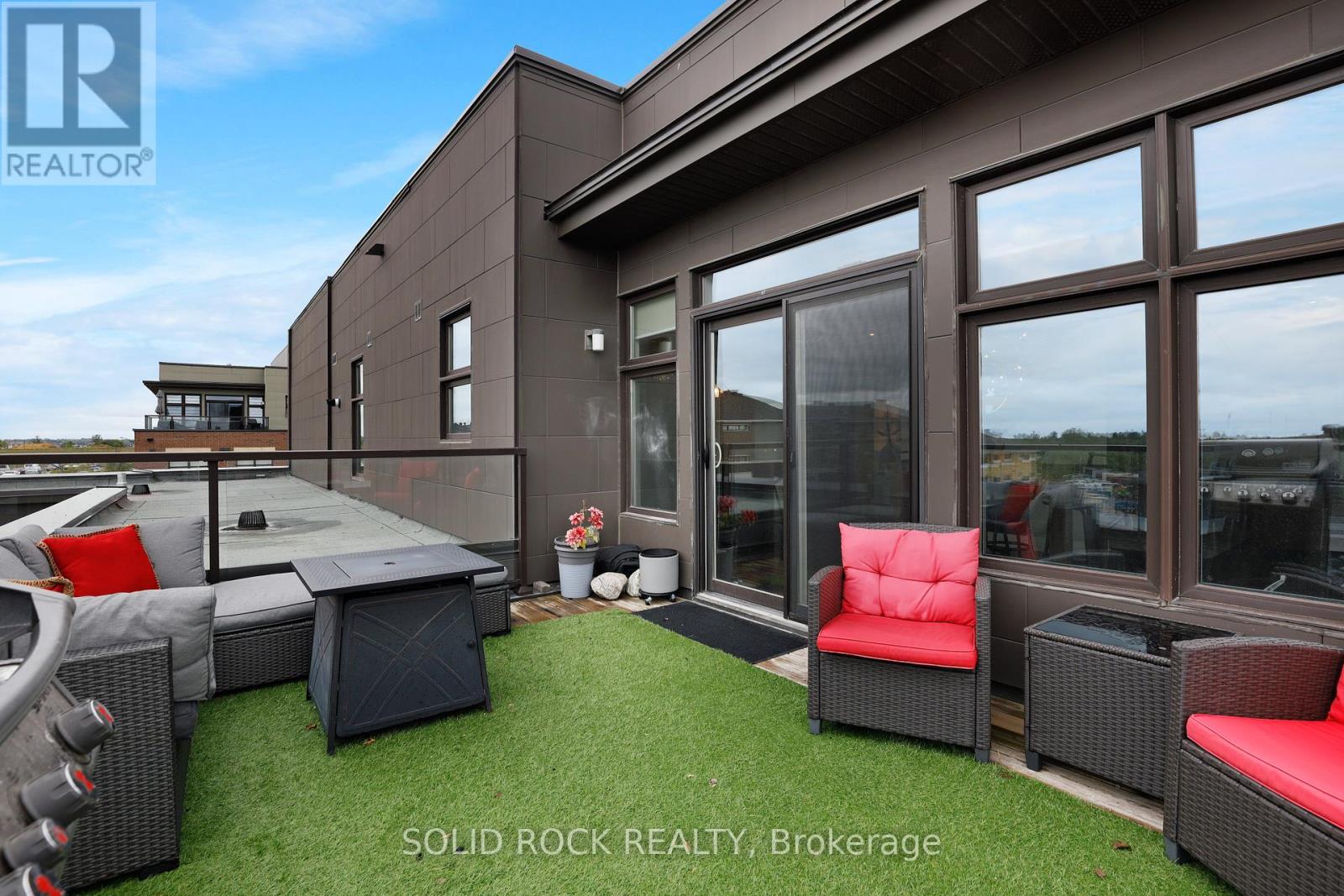 Photo 25 of 401 200 Glenroy Gilbert Drive, Ottawa ON