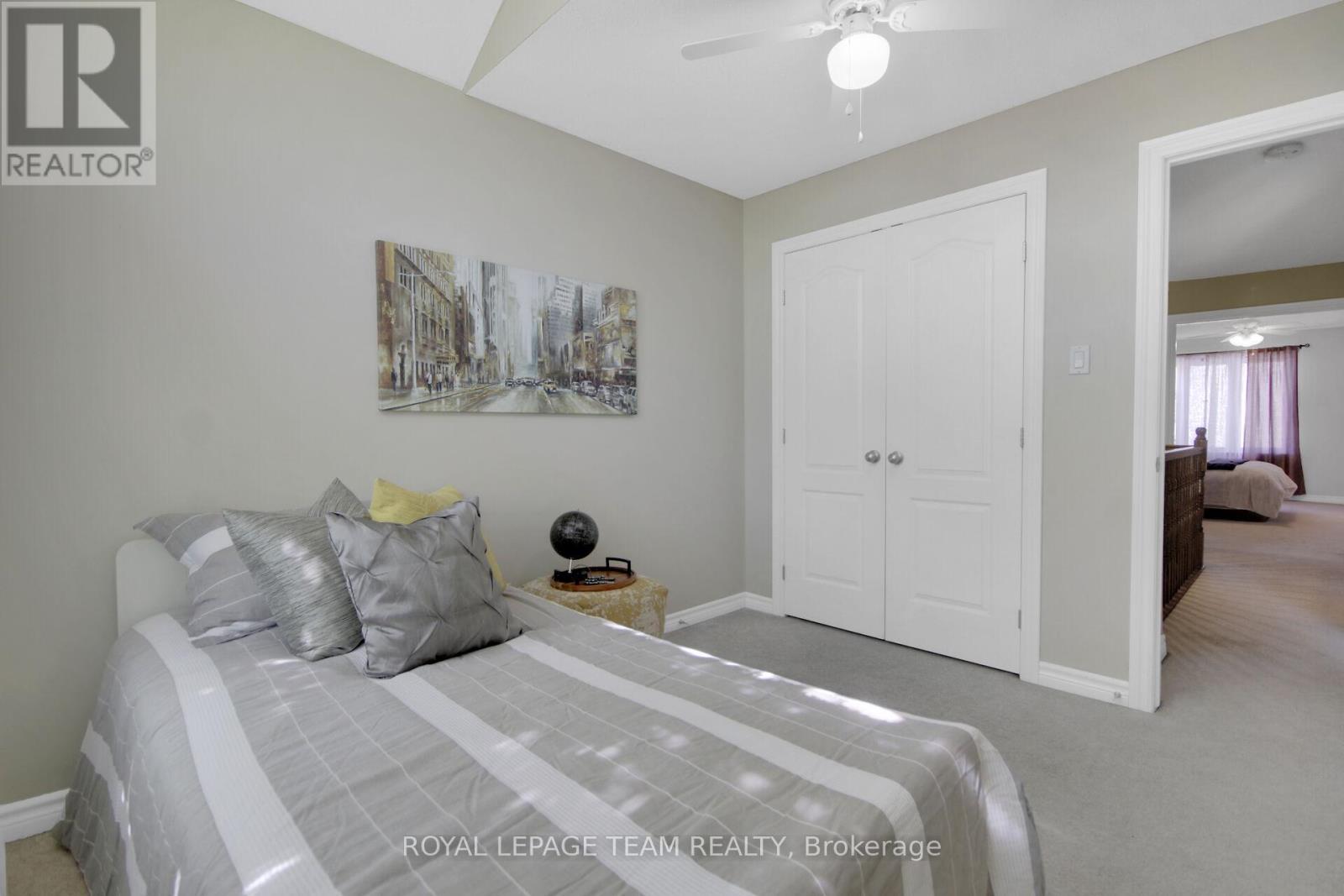 Photo 28 of 123 Talltree Crescent, Ottawa ON