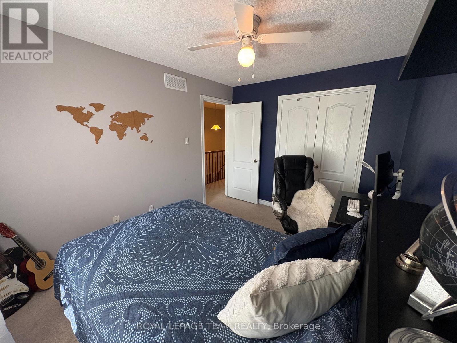 Photo 37 of 123 Talltree Crescent, Ottawa ON