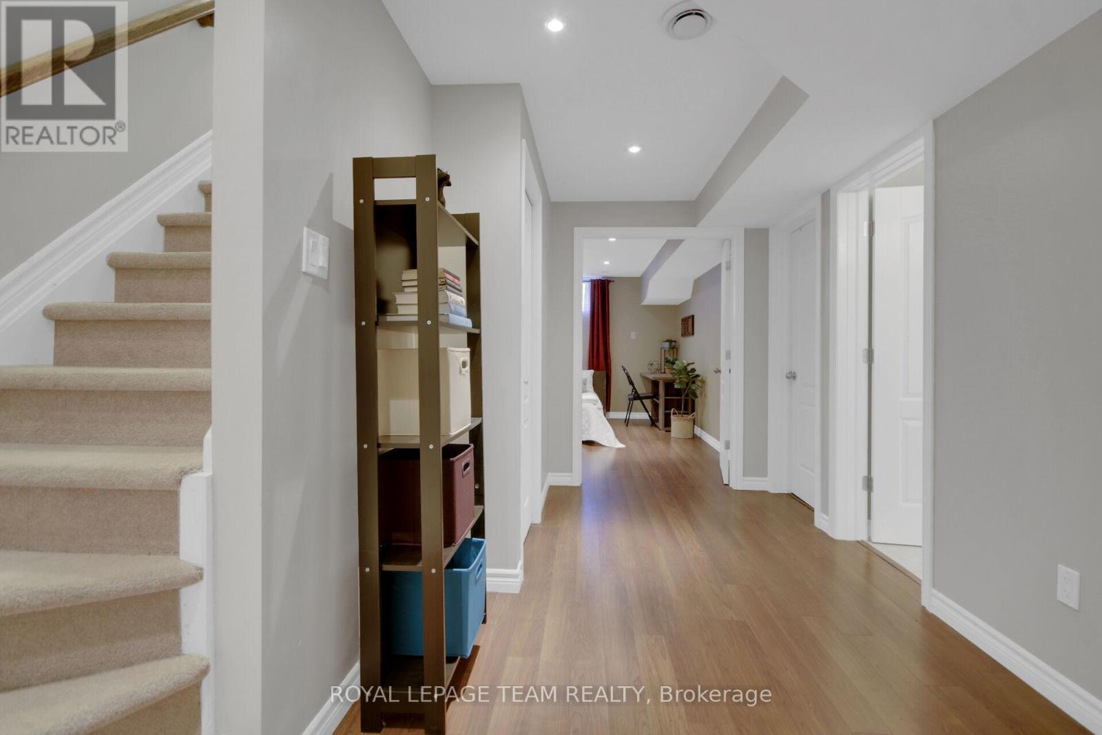 Photo 39 of 123 Talltree Crescent, Ottawa ON