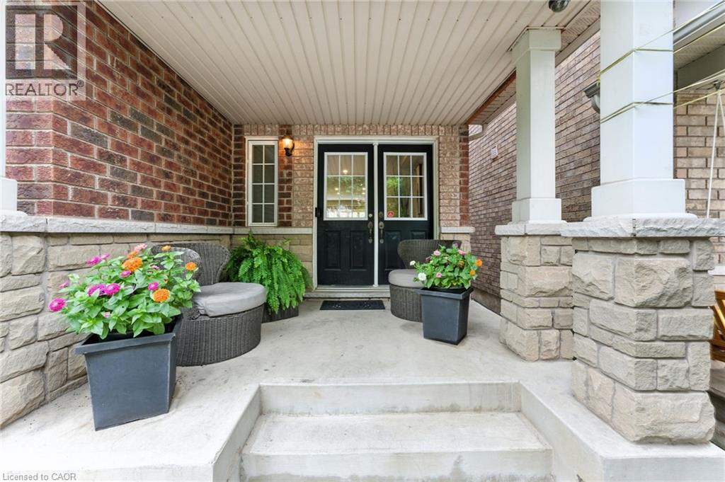 Photo 3 of 2484 Whitehorn Drive, Burlington ON