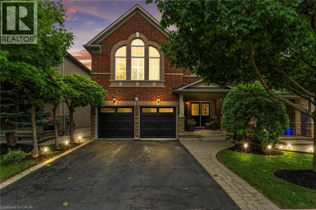 Photo 1 of 2484 Whitehorn Drive, Burlington ON