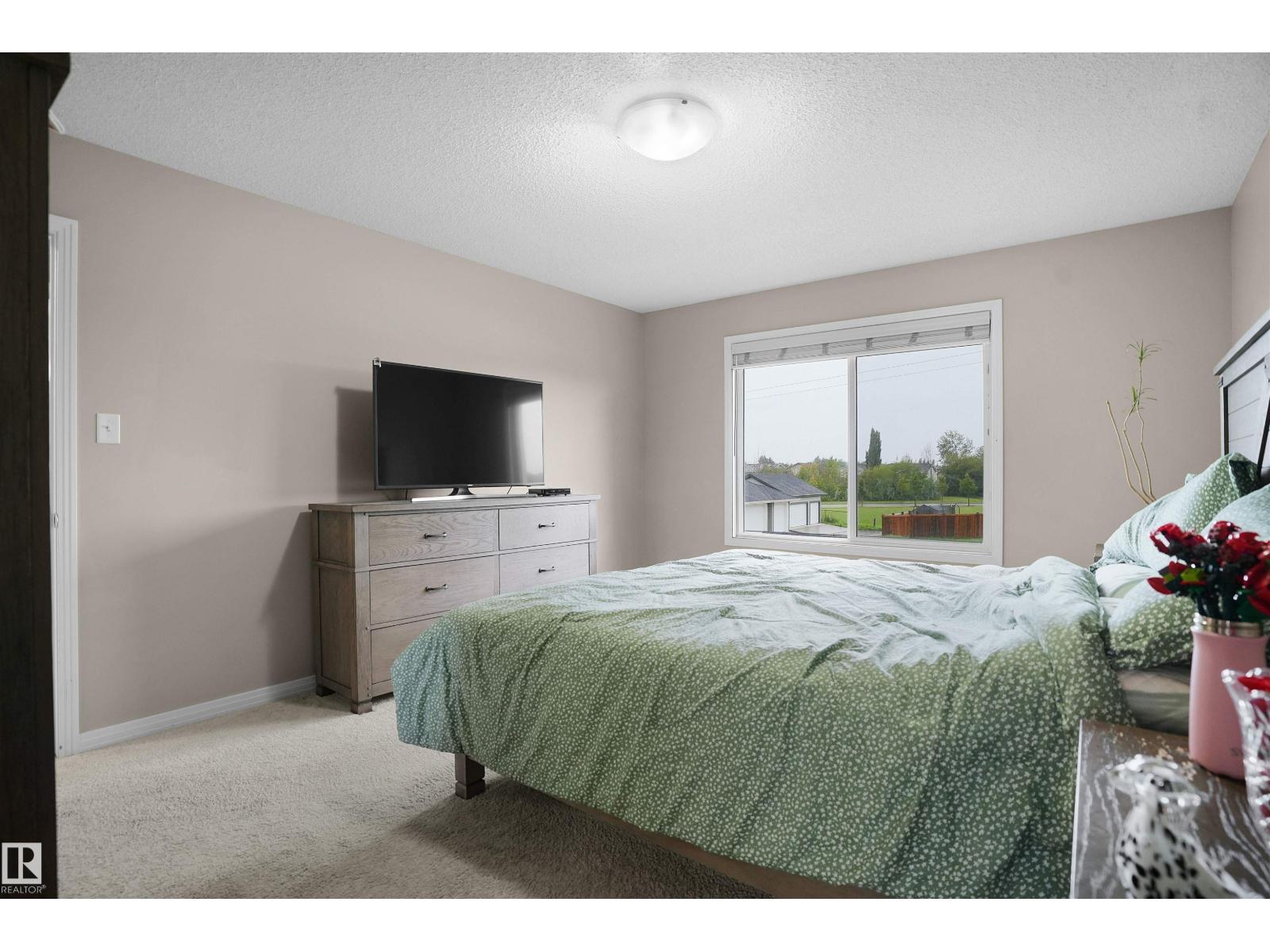 Photo 34 of 15160 16 St Nw, Edmonton AB