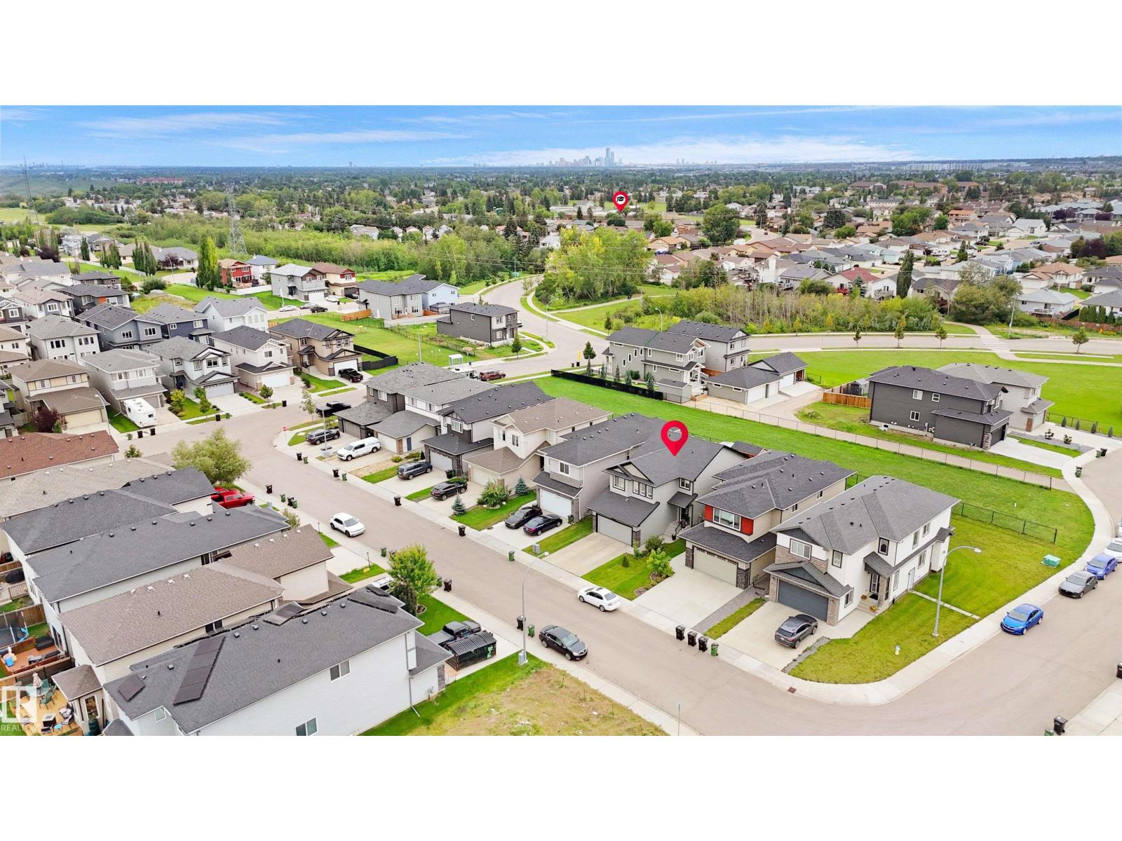 Photo 5 of 15160 16 St Nw, Edmonton AB