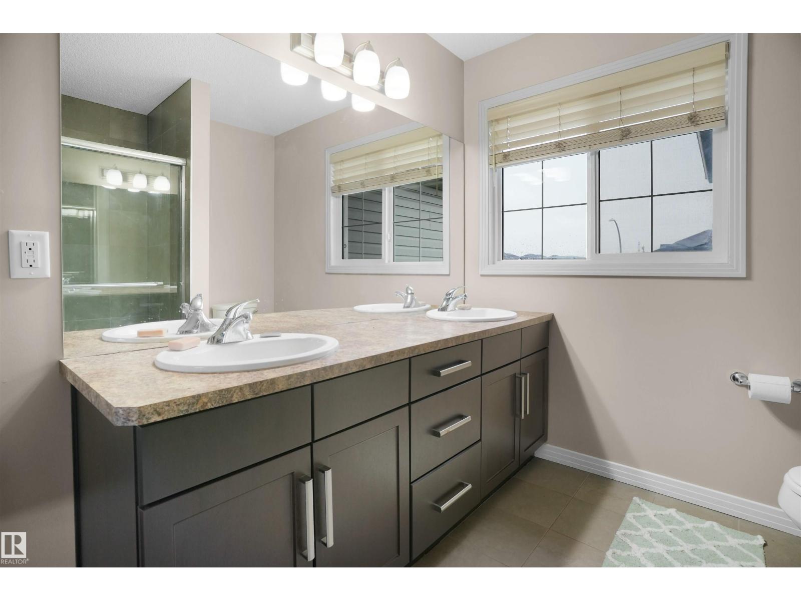 Photo 42 of 15160 16 St Nw, Edmonton AB