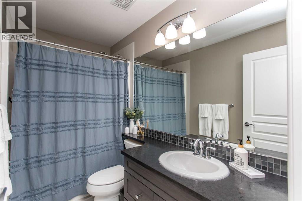 Photo 17 of 66 Woodbine Avenue, Blackfalds AB