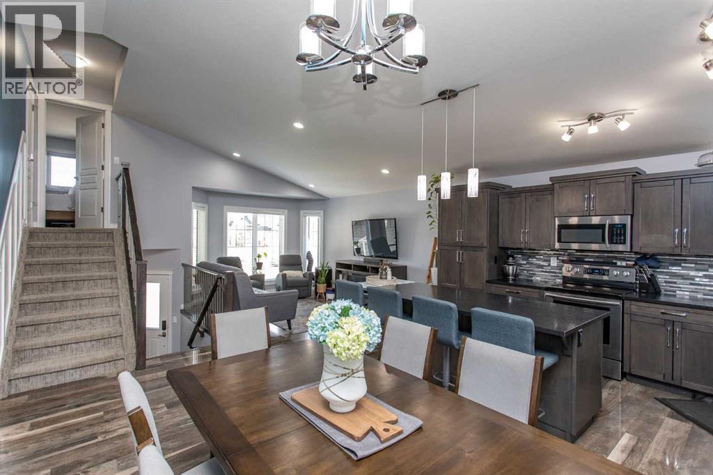 Photo 14 of 66 Woodbine Avenue, Blackfalds AB