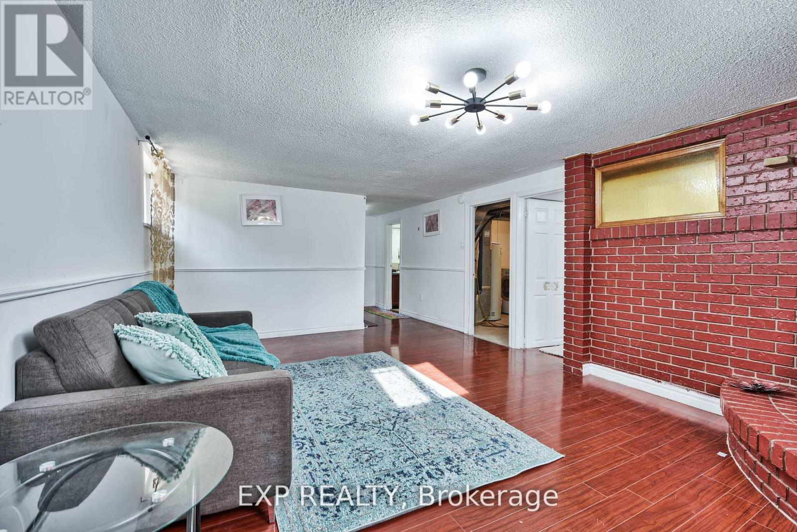 Photo 19 of 7292 Redfox Road, Mississauga ON