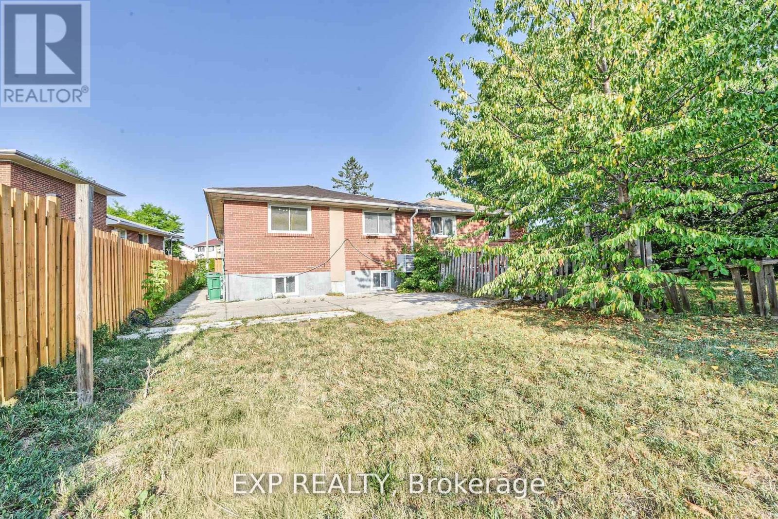Photo 26 of 7292 Redfox Road, Mississauga ON