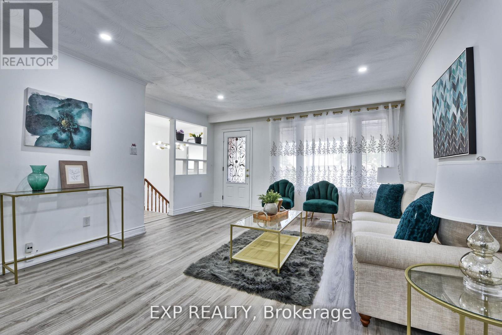 Photo 6 of 7292 Redfox Road, Mississauga ON